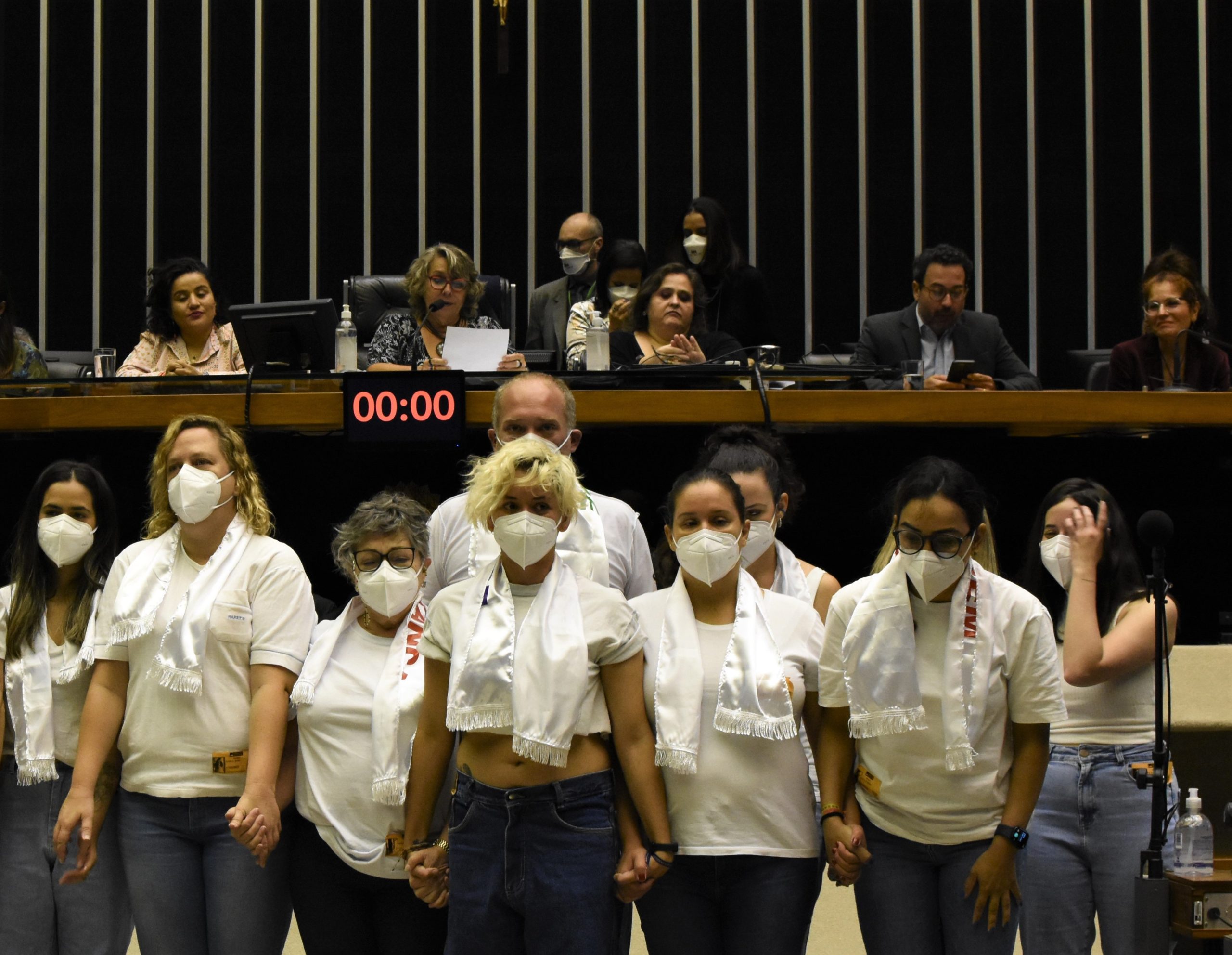 Desinstitute presente: solenidade na Câmara homenageia a luta pela abolição dos manicômios