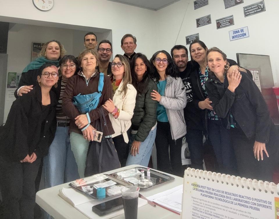 Desinstitute visita o Proyecto Cambie, espaço pioneiro de uso assistido de drogas injetáveis em Bogotá